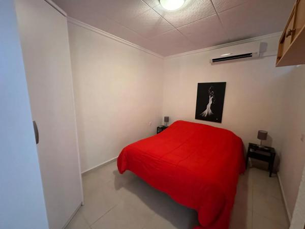 Chalet adosado en avenida Adradas