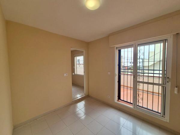 Chalet adosado en Urbanización Lago Jardín 2 M7 Sec D s/n