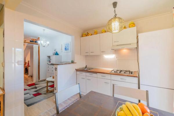 Chalet adosado en calle la Sagra s/n