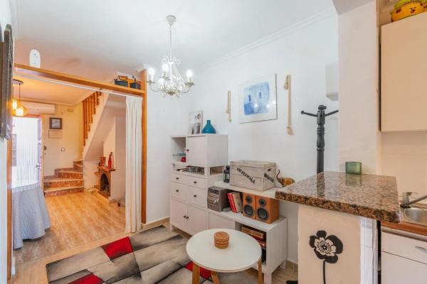 Chalet adosado en calle la Sagra s/n