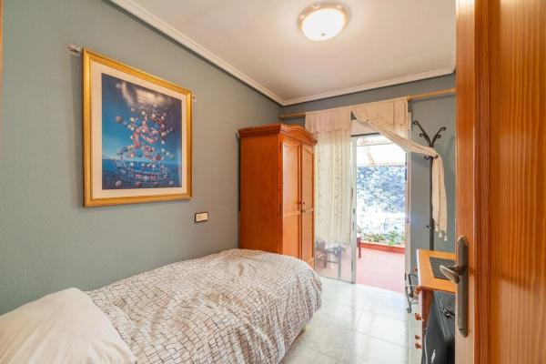 Chalet adosado en calle la Sagra s/n