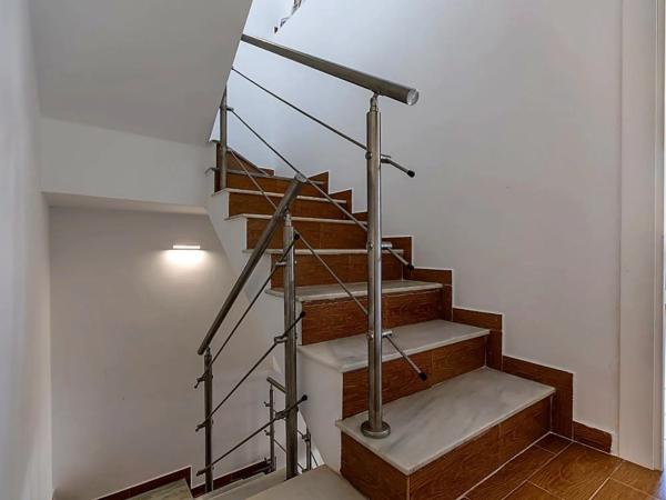 Chalet adosado en calle Joven Pura, 70