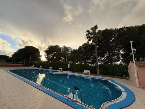 Piso en avenida Corinto