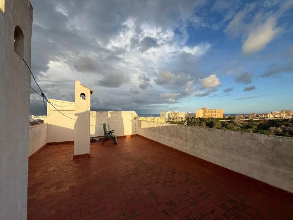 Piso en avenida Corinto