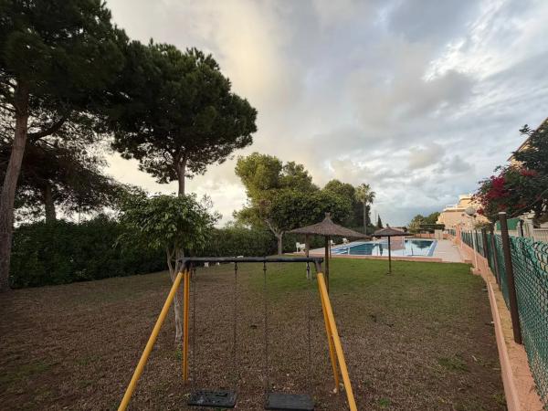 Piso en avenida Corinto