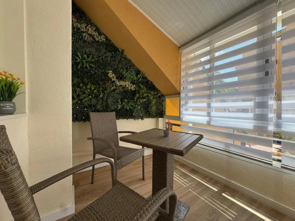 Estudio en calle Argolidas, 126