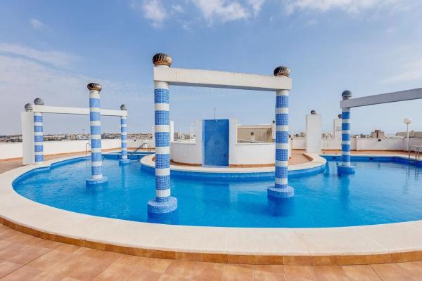 Piso en Barrio Parque Acuático - Sector 25