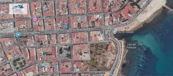 Piso en avenida de las Habaneras