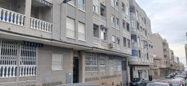 Piso en calle Patricio Zammit, 48