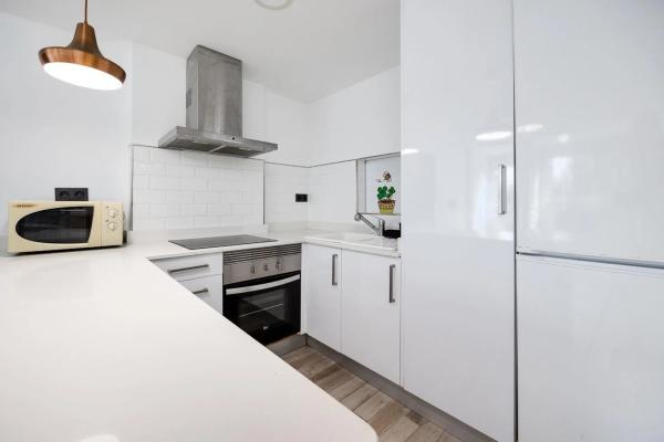 Piso en avenida de las Olas s/n