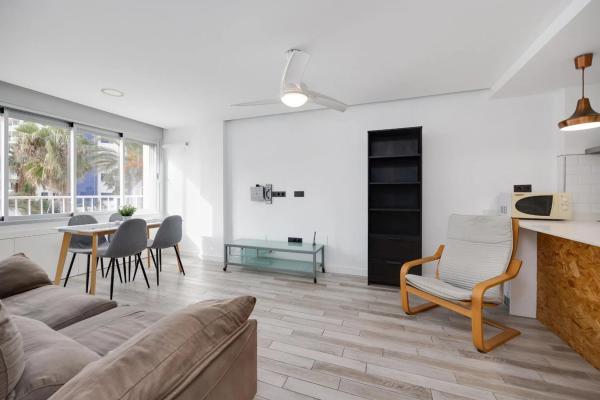 Piso en avenida de las Olas s/n