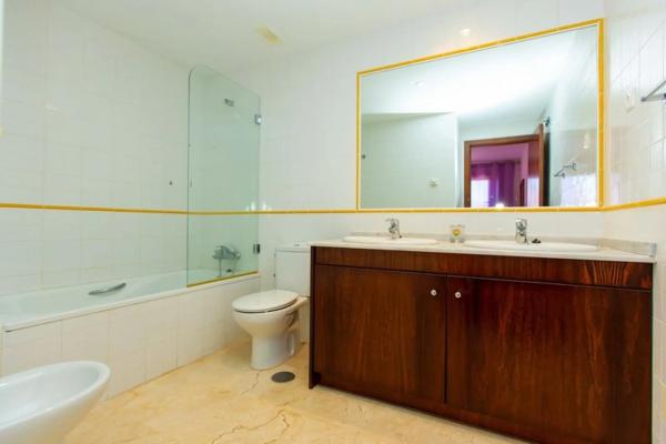 Piso en Lugar Urbanizacion Punta Prima, 4 a