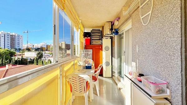 Piso en calle Pleamar