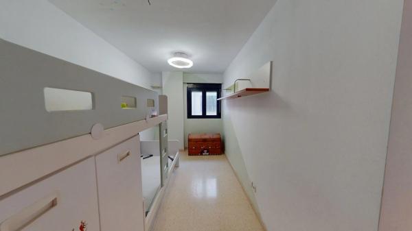 Piso en calle de Vicente Clavel Florentino