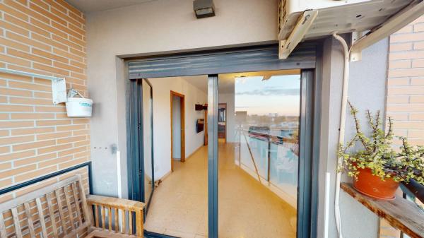 Piso en calle de Vicente Clavel Florentino