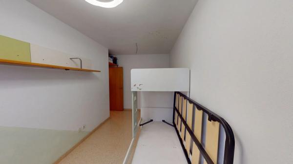 Piso en calle de Vicente Clavel Florentino