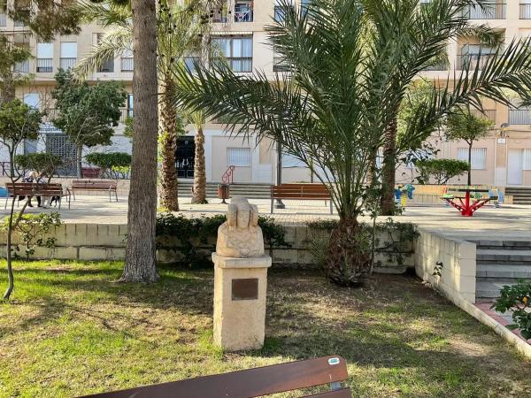 Piso en plaza Amistad, 6