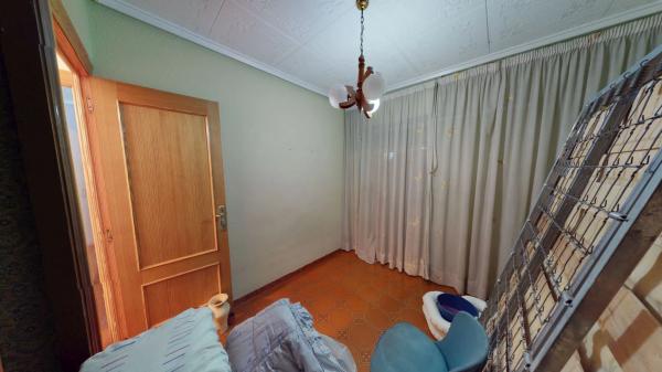 Piso en CL Hermanos Gonzalvez Selva