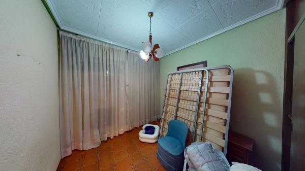 Piso en CL Hermanos Gonzalvez Selva