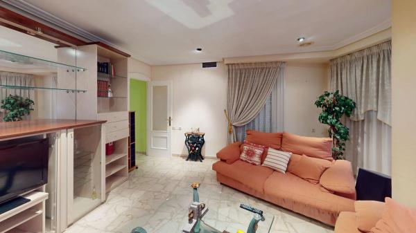 Piso en calle Juan Espuche