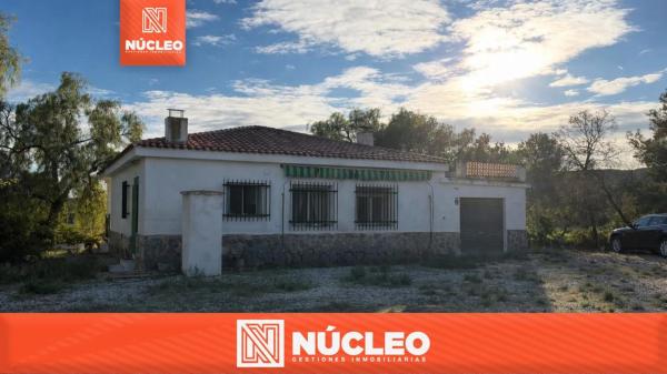 Casa independiente en Partida de Santa Ana