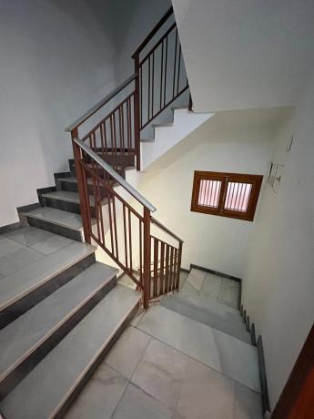 Piso en calle Reina Victoria, 128