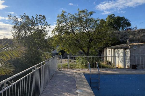 Casa independiente en Partida de Santa Ana