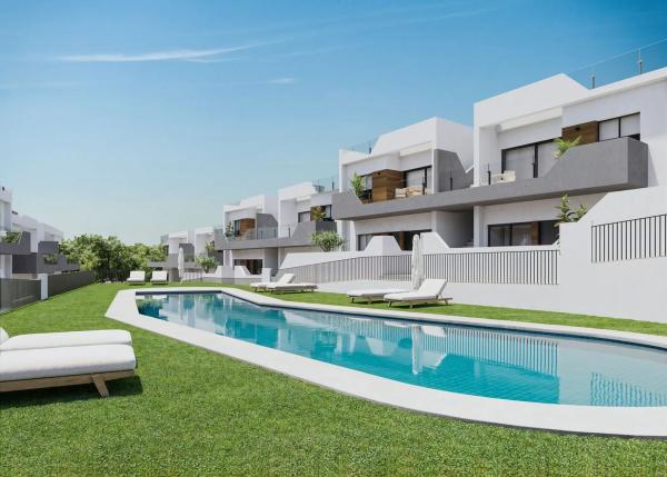 Chalet adosado en calle Chopin, 2