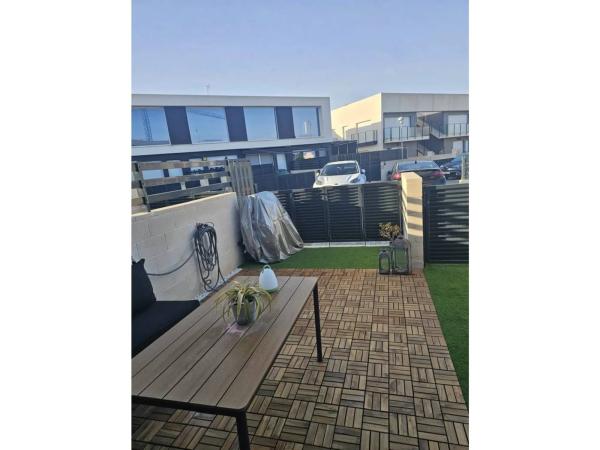 Chalet adosado en calle de Xipre