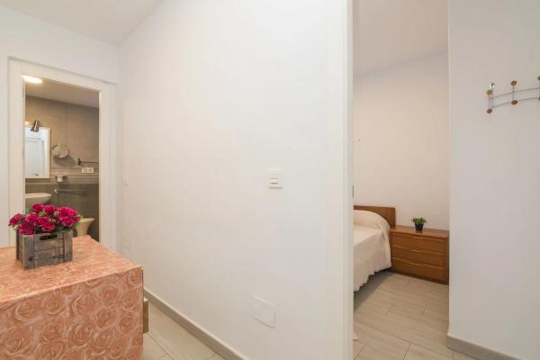 Chalet adosado en calle de Creta, 74