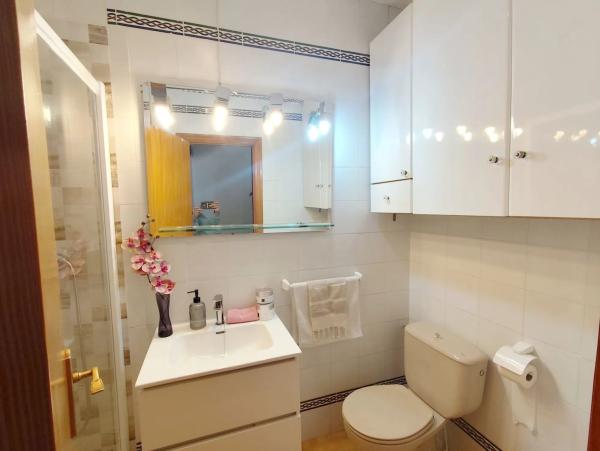 Chalet pareado en calle Ensayo General, 1