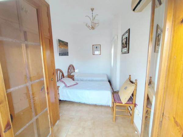 Chalet pareado en calle Ensayo General, 1