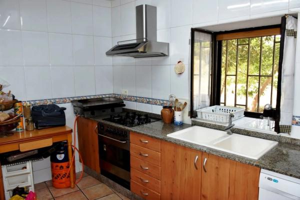 Masía en Cuatretondeta