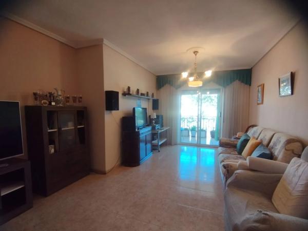 Piso en calle Capitán Dema