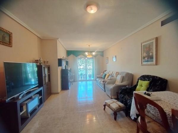 Piso en calle Capitán Dema