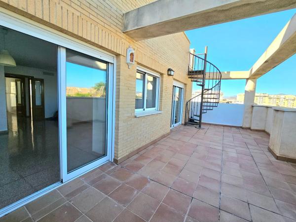 Ático en calle Racing San Gabriel, 13