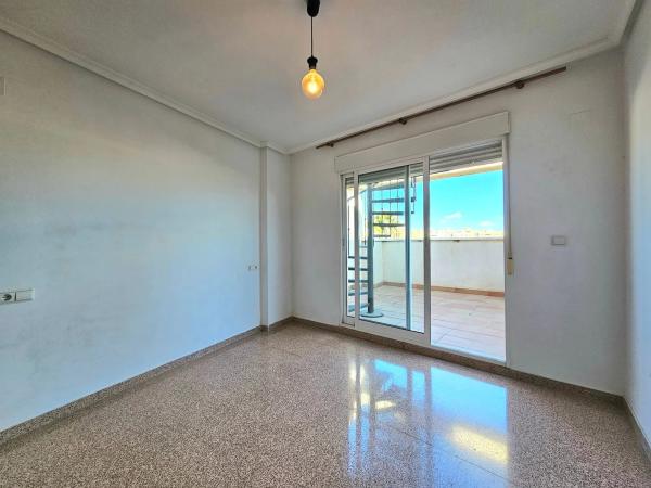 Ático en calle Racing San Gabriel, 13