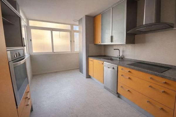 Piso en calle de Mexico, 25