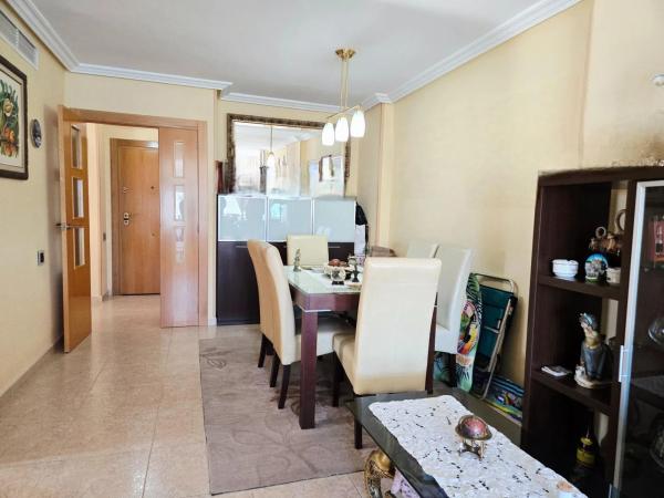 Piso en Barrio El Palmeral-Urbanova-Tabarca