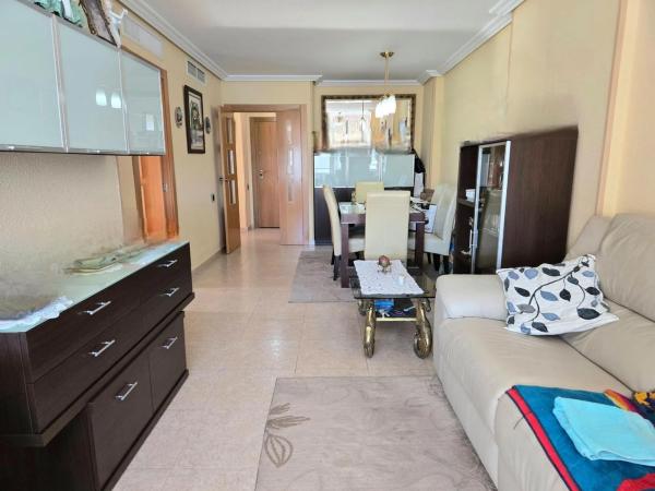 Piso en Barrio El Palmeral-Urbanova-Tabarca