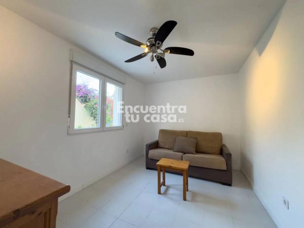 Chalet en avenida d'Oriola