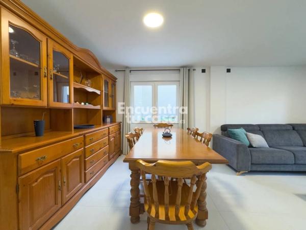 Chalet en avenida d'Oriola