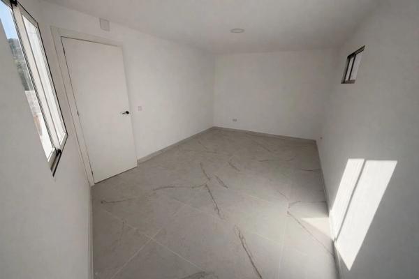 Ático en calle Pintor Antonio Amorós, 22