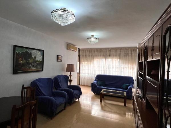 Piso en calle Francisco Verdú