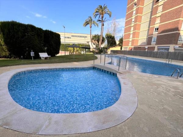 Piso en calle Sacerdote Isidro Albert