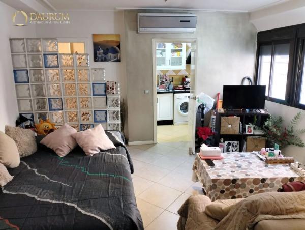 Piso en calle Cronista Viravens