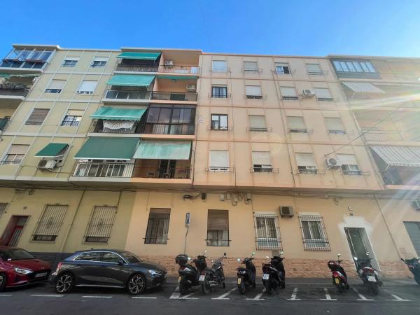 Piso en calle de la Primavera