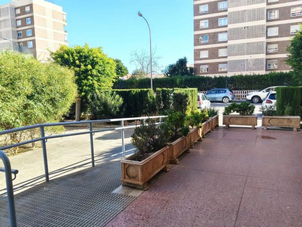 Piso en calle Sacerdote Isidro Albert, 4