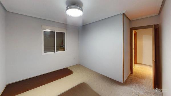 Piso en calle Montero Ríos