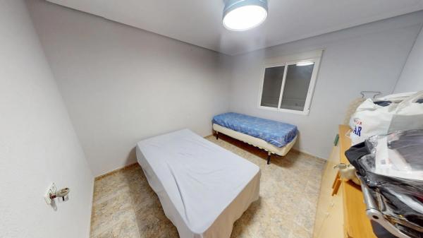 Piso en calle Montero Ríos